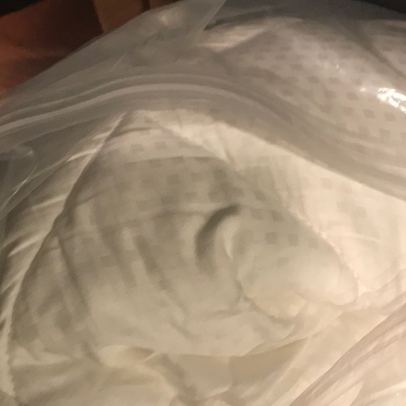 king size mattress cover. brand new - Picture 2 of 2